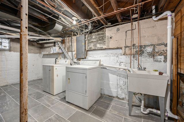 926 Washburn Avenue, Kalamazoo, MI 49048