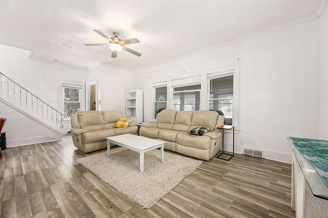 926 Washburn Avenue, Kalamazoo, MI 49048