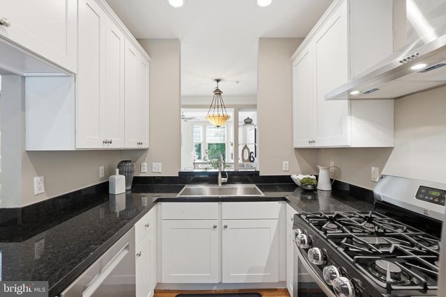 3298 MOUNT VERNON AVE, Alexandria, VA 22305