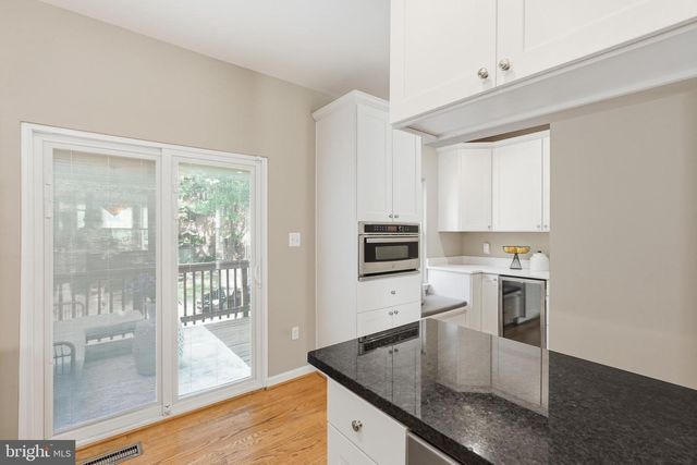 3298 MOUNT VERNON AVE, Alexandria, VA 22305