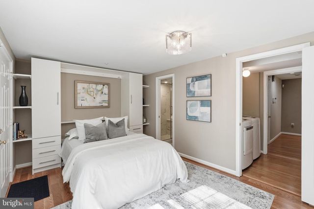 3298 MOUNT VERNON AVE, Alexandria, VA 22305