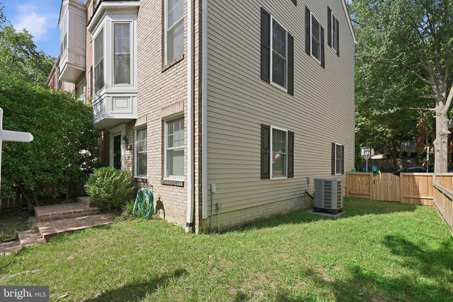 3298 MOUNT VERNON AVE, Alexandria, VA 22305
