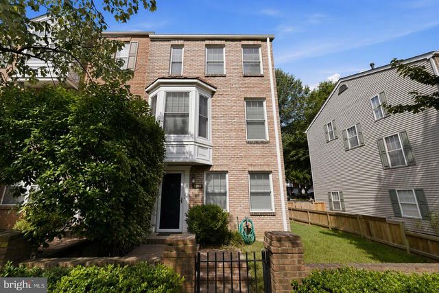 3298 MOUNT VERNON AVE, Alexandria, VA 22305