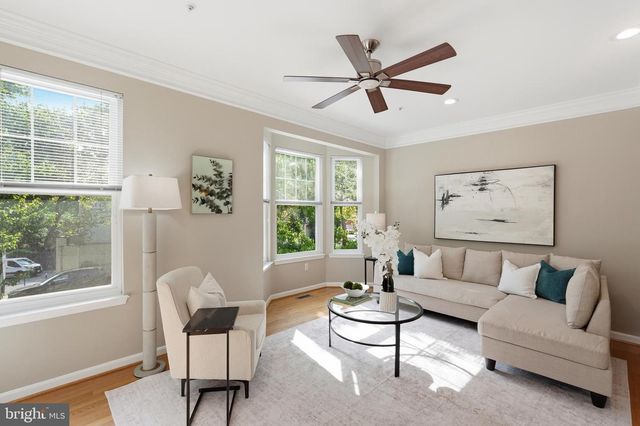 3298 MOUNT VERNON AVE, Alexandria, VA 22305
