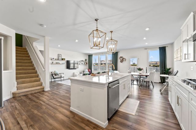 3211 Semple Way, Mundelein, IL 60060