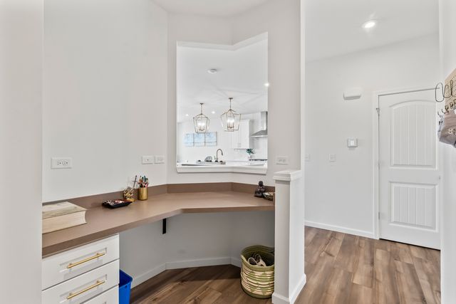 3211 Semple Way, Mundelein, IL 60060