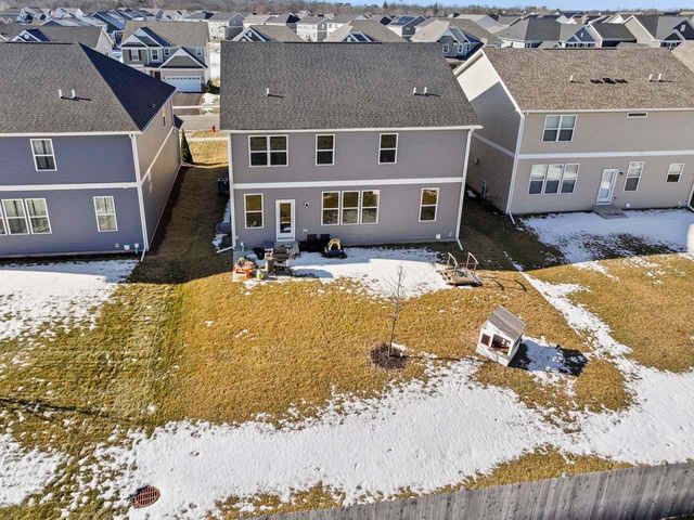 3211 Semple Way, Mundelein, IL 60060