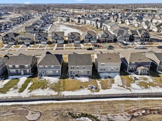 3211 Semple Way, Mundelein, IL 60060