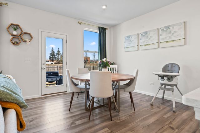 3211 Semple Way, Mundelein, IL 60060