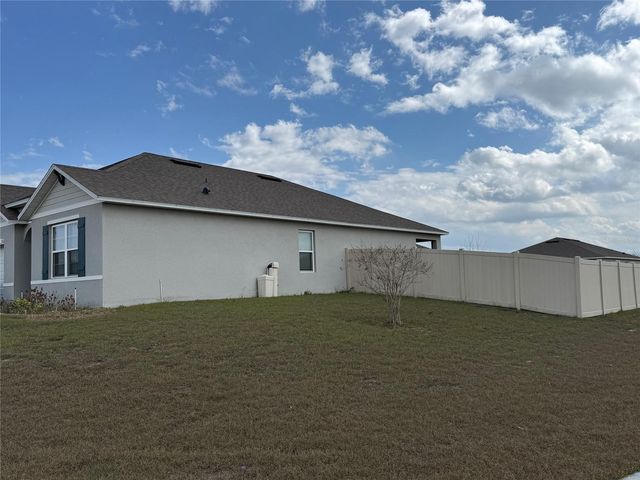 530 AUBURN GROVE TERRACE, Auburndale, FL 33823