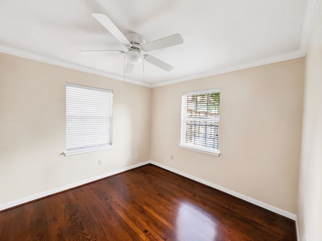 4328 Bonham Street, Dallas, TX 75229