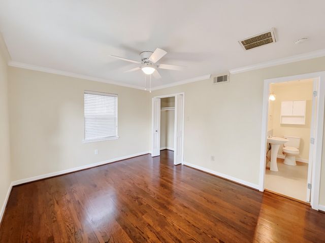 4328 Bonham Street, Dallas, TX 75229