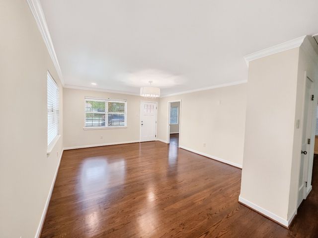 4328 Bonham Street, Dallas, TX 75229