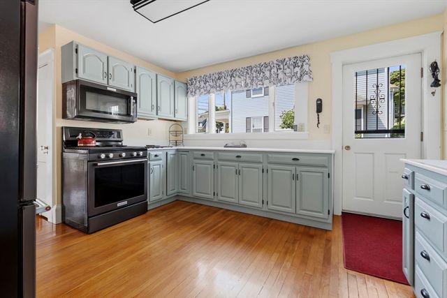 37 Bridge Street, Beverly, MA 01915