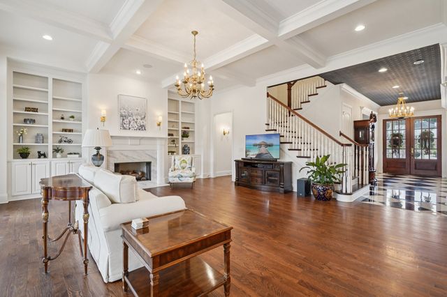 813 Stonewater Blvd, Franklin, TN 37064