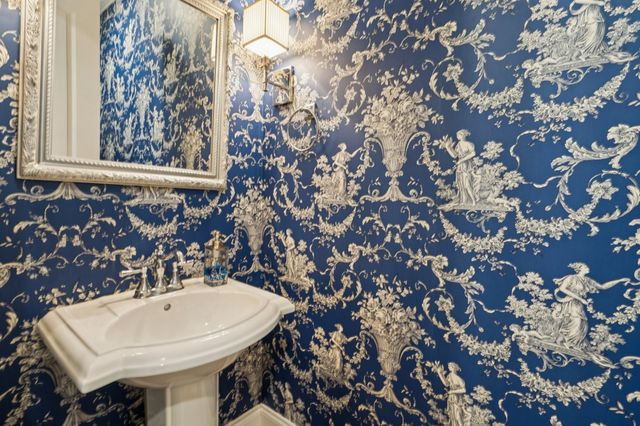 813 Stonewater Blvd, Franklin, TN 37064