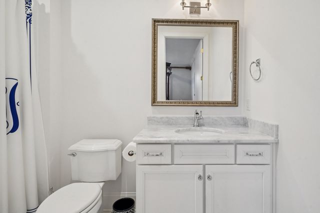 813 Stonewater Blvd, Franklin, TN 37064