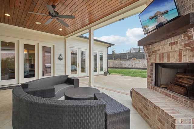 813 Stonewater Blvd, Franklin, TN 37064