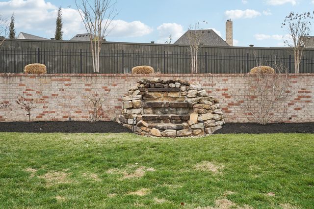 813 Stonewater Blvd, Franklin, TN 37064