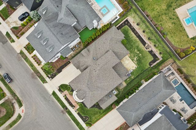 813 Stonewater Blvd, Franklin, TN 37064