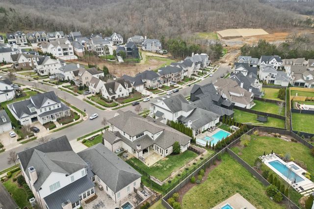 813 Stonewater Blvd, Franklin, TN 37064