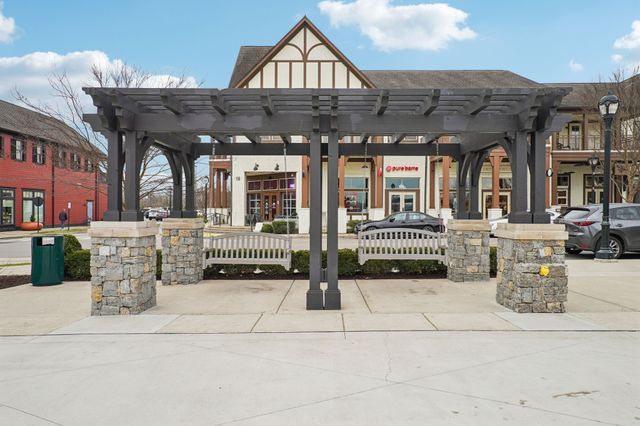 813 Stonewater Blvd, Franklin, TN 37064