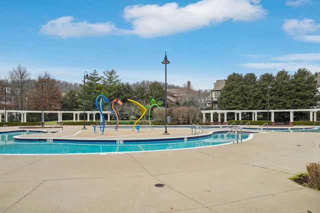 813 Stonewater Blvd, Franklin, TN 37064