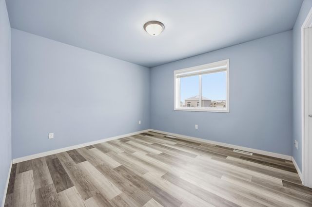 3429 18th Street S, Moorhead, MN 56560