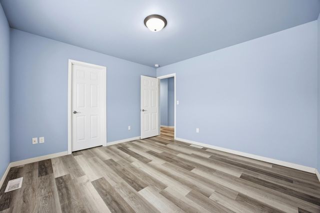 3429 18th Street S, Moorhead, MN 56560