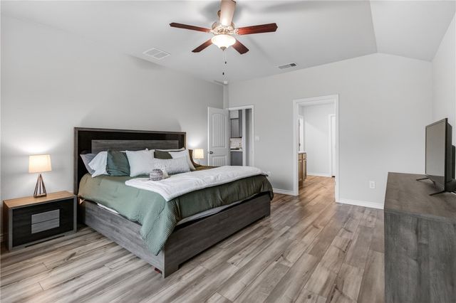 2702 Martell St, Corpus Christi, TX 78415