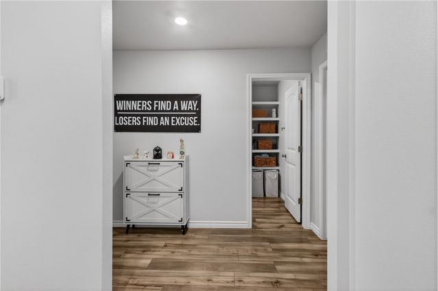2702 Martell St, Corpus Christi, TX 78415