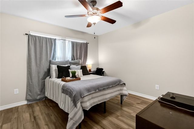 2702 Martell St, Corpus Christi, TX 78415