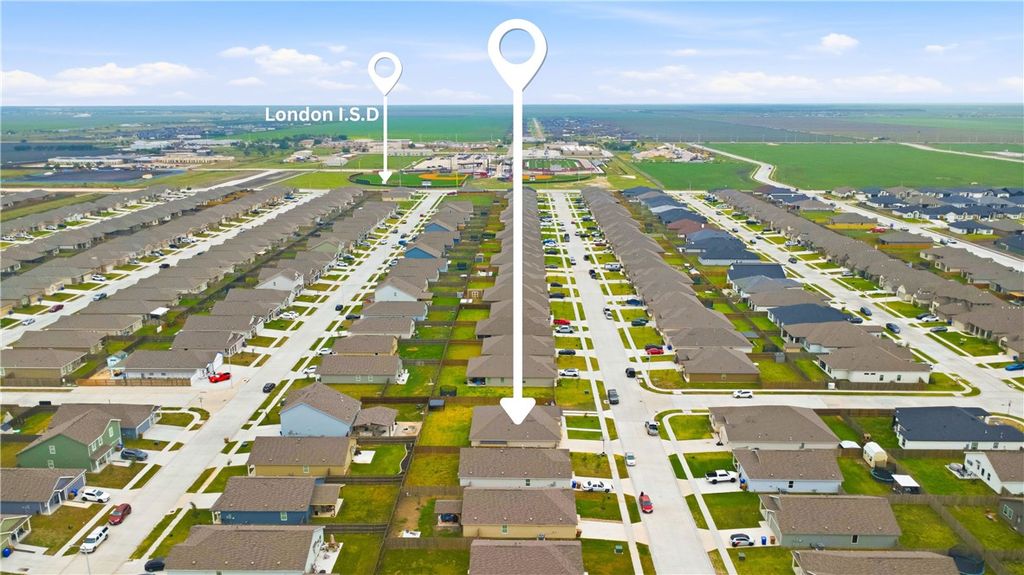2702 Martell St, Corpus Christi, TX 78415 — photo 3