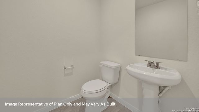 300 YELLOWSTONE DRIVE, Kyle, TX 78640