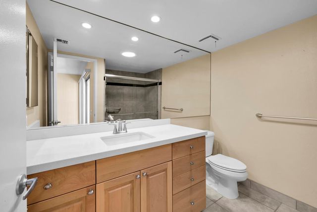 1484 Versailles Drive, Palm Springs, CA 92264