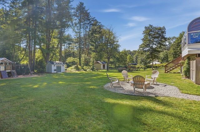 71 Causeway St, Hudson, MA 01749