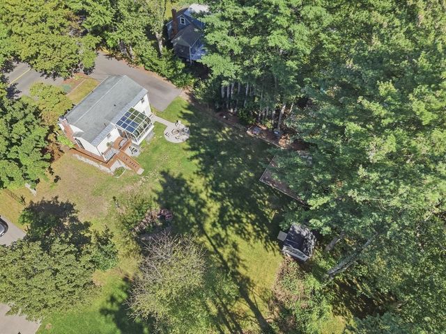 71 Causeway St, Hudson, MA 01749