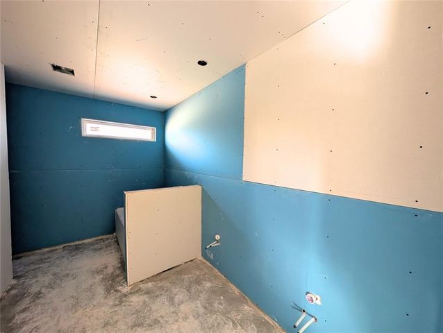 2205 Winter Ridge Road, Blanchard, OK 73010