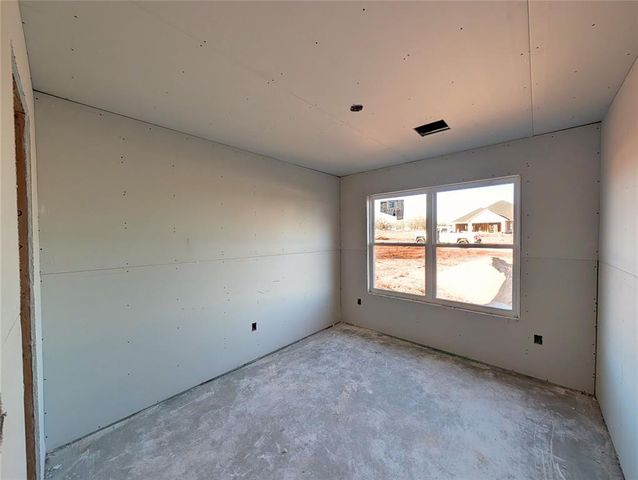 2205 Winter Ridge Road, Blanchard, OK 73010