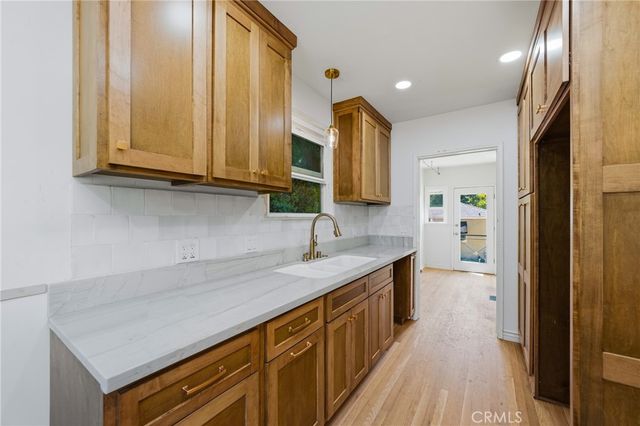 1772 Paloma St, Pasadena, CA 91104