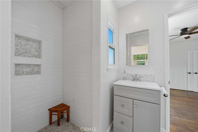 1772 Paloma St, Pasadena, CA 91104