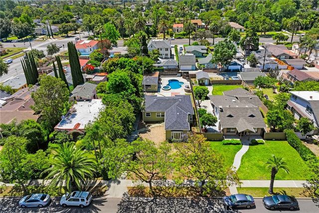 1772 Paloma St, Pasadena, CA 91104