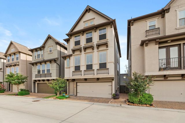 10822 Brittmoore Oaks Place, Houston, TX 77043