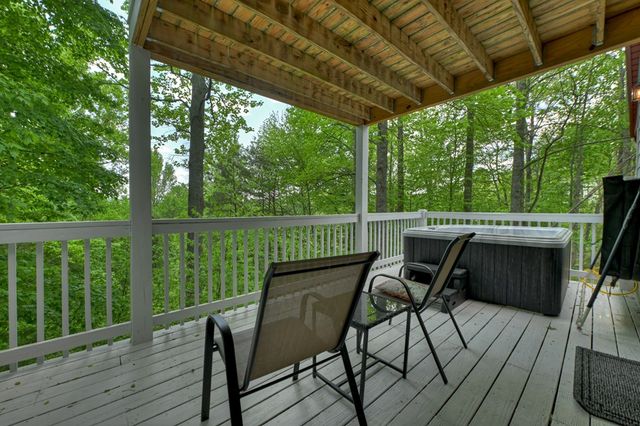 134 Mountain Hideaway Lane, Blue Ridge, GA 30513
