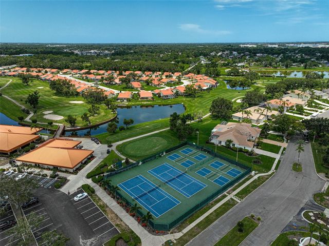 4706 SAND TRAP STREET CIRCLE E 101, Bradenton, FL 34203