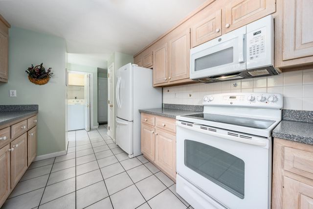 976 Route 6A, Yarmouth Port, MA 02675