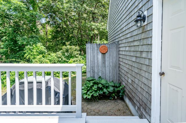 976 Route 6A, Yarmouth Port, MA 02675