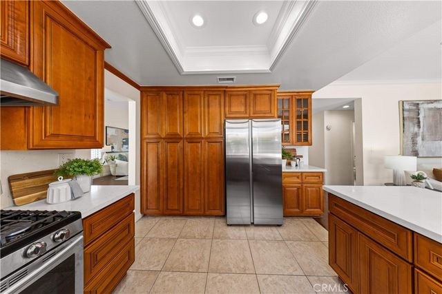 9 Terraza, Irvine, CA 92614