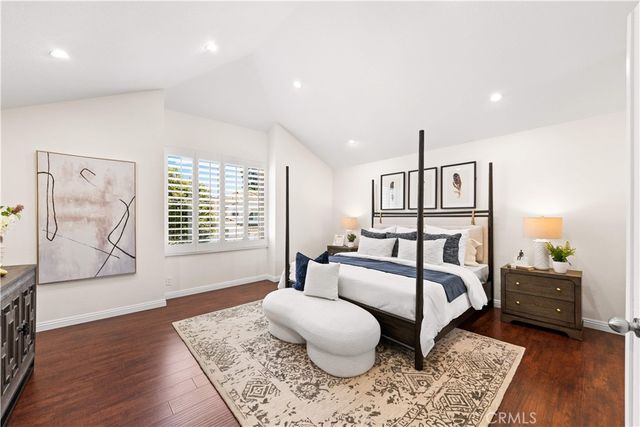 9 Terraza, Irvine, CA 92614