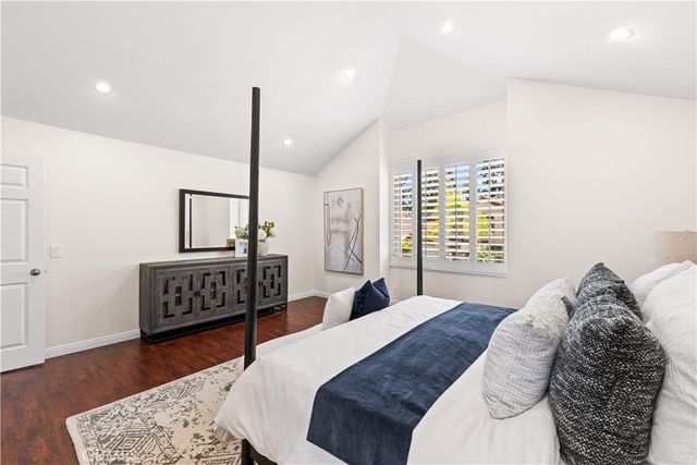 9 Terraza, Irvine, CA 92614